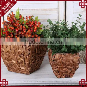 Natural Water Hyacinth Basket for Plants Indoor Decorative Novelty Planters thumbnail-1