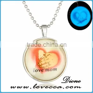 Hot Selling Stock Creative Glow in the Dark Round Pendant Luminous Necklace thumbnail-1