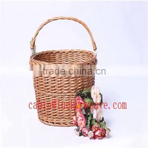 Hand Woven Natural Wicker Bicycle Basket thumbnail-5