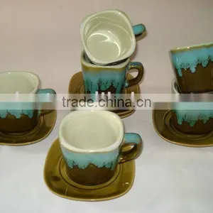 Porcelain Cups and Mugs Set thumbnail-1