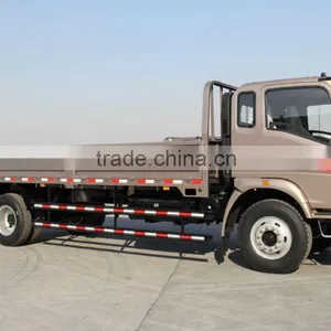 2015 New SINOTRUK HOWO 4*2 LHD RHD 5T Light Truck thumbnail-3