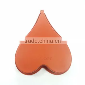 Silicone Baking Pan Fancy Cake Decorations Silicone Heart Shaped Mold thumbnail-2