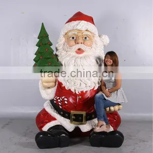 Giant Santa Claus thumbnail-4