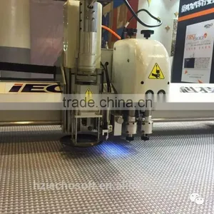 Car Mats Carpets and Logo Floor Rug Cutting Machine From IECHO thumbnail-3