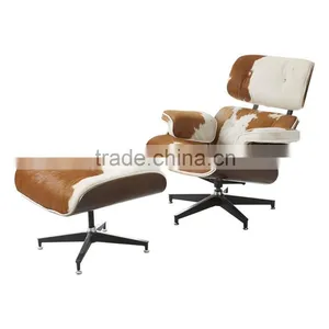 Classic Chaise Lounge Chair thumbnail-1