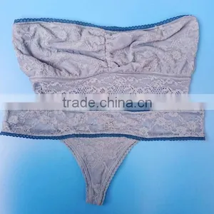 Strapless Lace Bra&Thong Set thumbnail-4