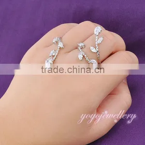 High Quality Vibrator Cock Ring for Adult Joy Gold Zircon Two Finger Ring thumbnail-3