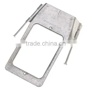 Flat Vracket With Nails thumbnail-1
