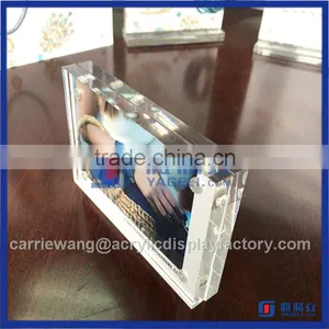 Yageli Factory Clear Acrylic Photo Frame / Acrylic Maganet Photo Frame for Custom Size thumbnail-5