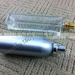 Pneumatic Perfume Sprayer Capping Machine thumbnail-2