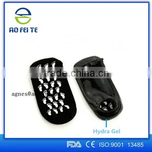 2016 Foot Spa Gel Moisturizing Socks, Exfoliating Foot Mask, Silicone Gel Socks thumbnail-2