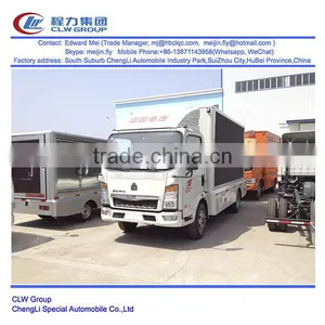Howo 4*2 Type 100 hp P10 LED Screen Advertising Truck thumbnail-5