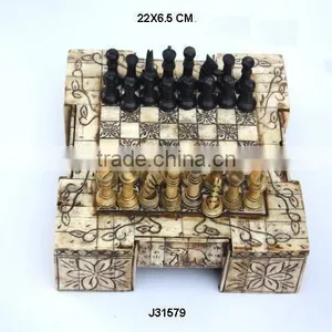 Chess Set Made in Bone With Curving thumbnail-1