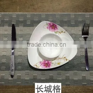 Non-slip PVC Heat Insulation Stain-resistant Woven Mesh Restaurant Placemats thumbnail-3