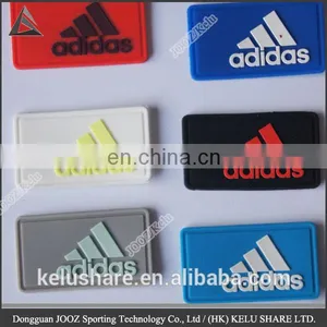 Dongguan OEM Custom Fabric Label Silicone Rubber Sticker Garment Label thumbnail-1