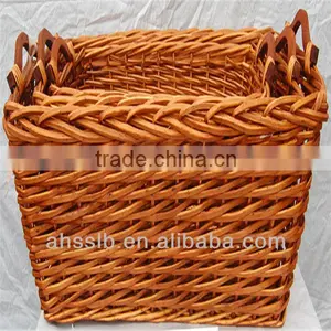 Wicker Garden Planter thumbnail-1