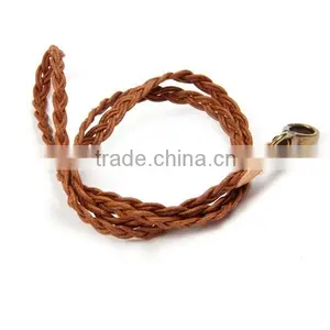 Hot Sale Handmade Key Holder Fashion Neck Hanging Wholesale Braided Leather Key Chain thumbnail-2