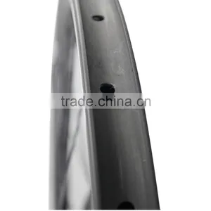 2016 Light Weight and Strong Thru Axle 29er-25c Clincher Carbon Mountain Bike Wheels 29er thumbnail-2