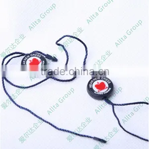 2015 China Cheap Clothing Plastic Seal Tags thumbnail-5