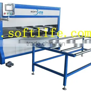 Mattress Cover Packing Machine thumbnail-1