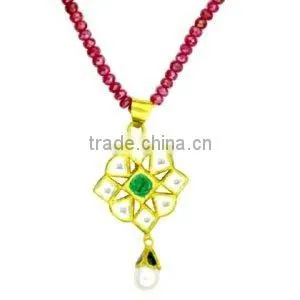 Kundan Pendant thumbnail-1