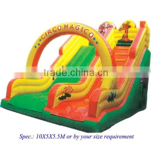 European Standard 0.45mm PVC Tarpaulin Inflatable Arch With Slide thumbnail-1