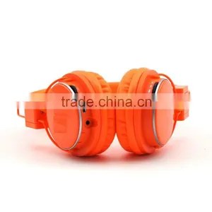 Sport Earphone Foldable and Adjustable Wireless Headphone thumbnail-6