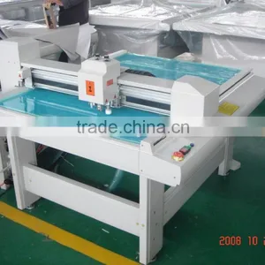 DCH50 Series Paper Box and Color Box Cutting Machine thumbnail-4