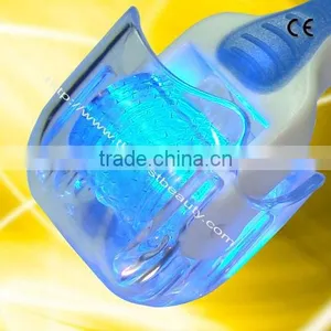 MT Photon Microneedle Dema Skin Roller With Led Light and Replaceable Head thumbnail-1
