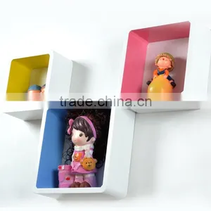 Rounded Floating Cube Wall Storage Shelves thumbnail-1
