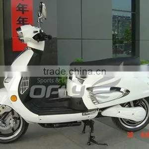 Electric Motor Scooter Equipped With 40Ah Li-ion Battery thumbnail-1
