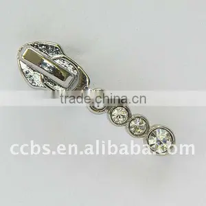High Quality Y Teeth No.5 Fashion Nylon Slider With Diamond thumbnail-1