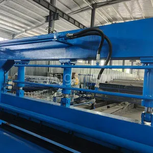 Automatic Hydraulic P-type Mesh Bending Machine for Fencing, Maximum Carbon Steel Wire Diameter 6mm, Construction Forming. thumbnail-3
