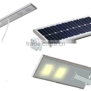 Professional FCC CE RoSH Integrated All in One Solar Street Light 40watt thumbnail-5
