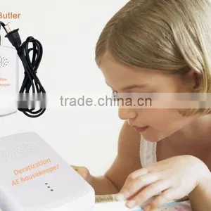 LED Spider and Flea and Silkworm Moth Repeller thumbnail-1