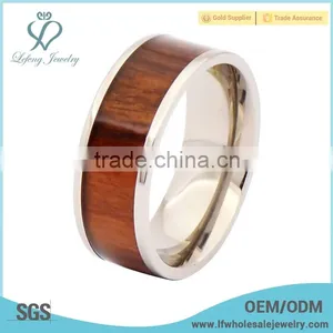 Nice Wood Grain Titanium Wedding Ring for Men thumbnail-2