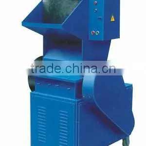 Small Plastic Punching Machine thumbnail-1