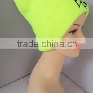 Wholesale Modern Style Embroidery Words Acrylic Plain Beanie With Custom Tags thumbnail-6