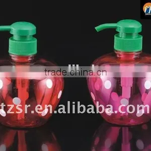 500ml Strawberry Shaped Dot Body Lotion Spray Bottle Shampoo Plastic Empty Container thumbnail-3