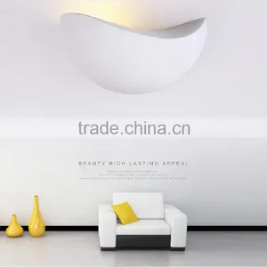 5730 LED Wall Lamps 220V Resin Paint 5w White Indoor Wall Light thumbnail-1