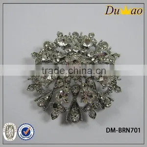 Elegant Metal Rhinestone Brooch for Wedding thumbnail-1