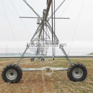 Supply Lateral Move Agricultural Irrigation Equipment With End Spray Sprinkler thumbnail-3