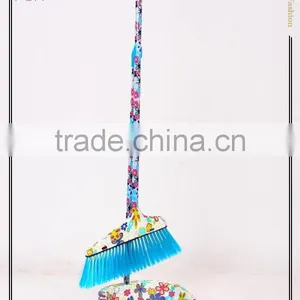 New Design Plastic Dustpan and Broom Suit thumbnail-3