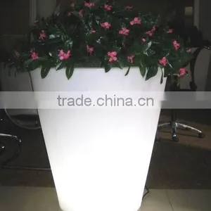 Garden Pot With Light thumbnail-1