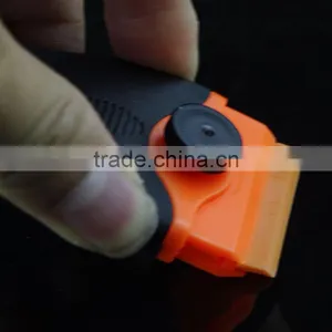 CN053 1.5 Inch Double Edged Plastic Razor Scraper Blade thumbnail-3