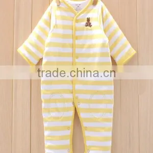 Wholesale Cheap Organic Cotton Newborn Baby Clothing Set thumbnail-1