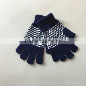 Magic Gloves thumbnail-2