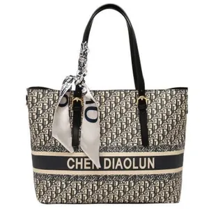 Handbags thumbnail-1