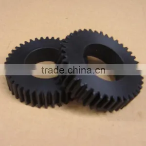 Large Batch Customed OEM Nylon ,Nylon6,PA6 Plastic Injection Moulding Gear thumbnail-5