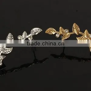 Gold & Leaves Ear Pin, Shiny Rose Gold, Leaves Ear Sweep, Minimalist Ear Cuff, Nature, Modern Jewelry, Hand Made, Christmas Gift thumbnail-2